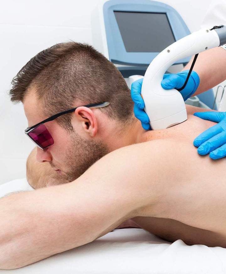 Éliminez les acrochordons et verrues de manière sûre et efficace.